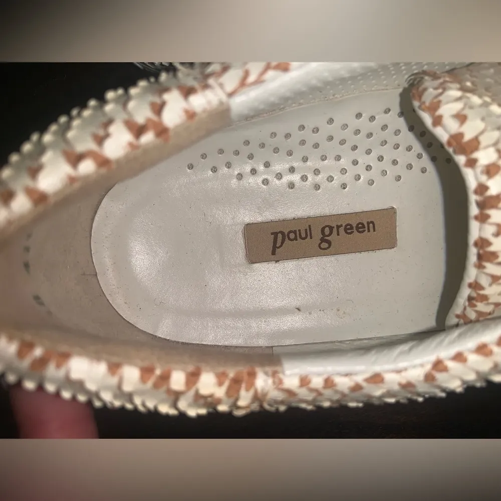PAUL GREEN leather echt ledger zipper sneakers $300 Beautiful comfy tennis shoes - Image 3