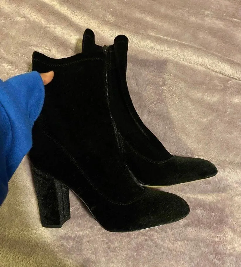 black booties Size 7 - Image 3