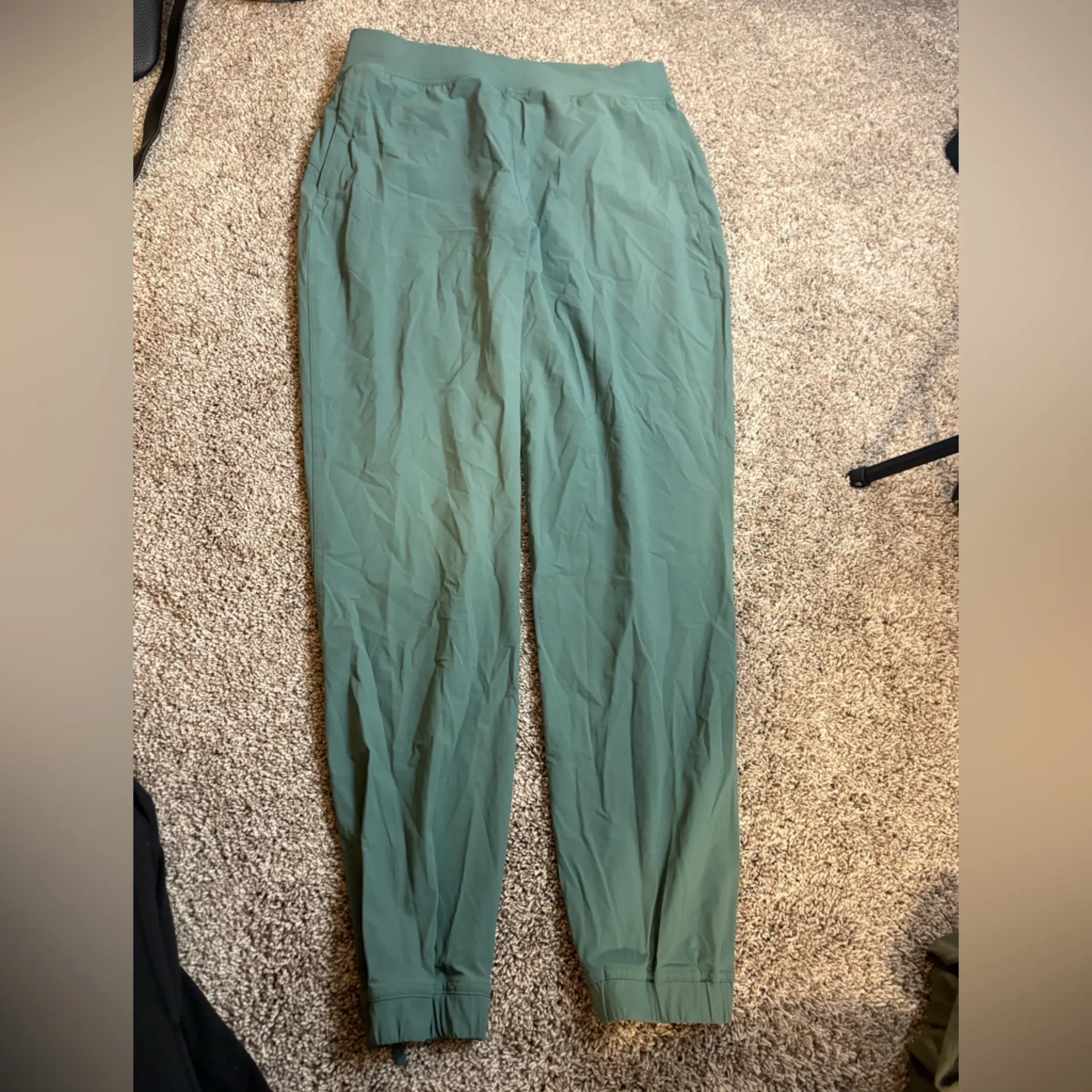 Lululemon  Adapted State High-Rise Jogger Size 8 - Image 3