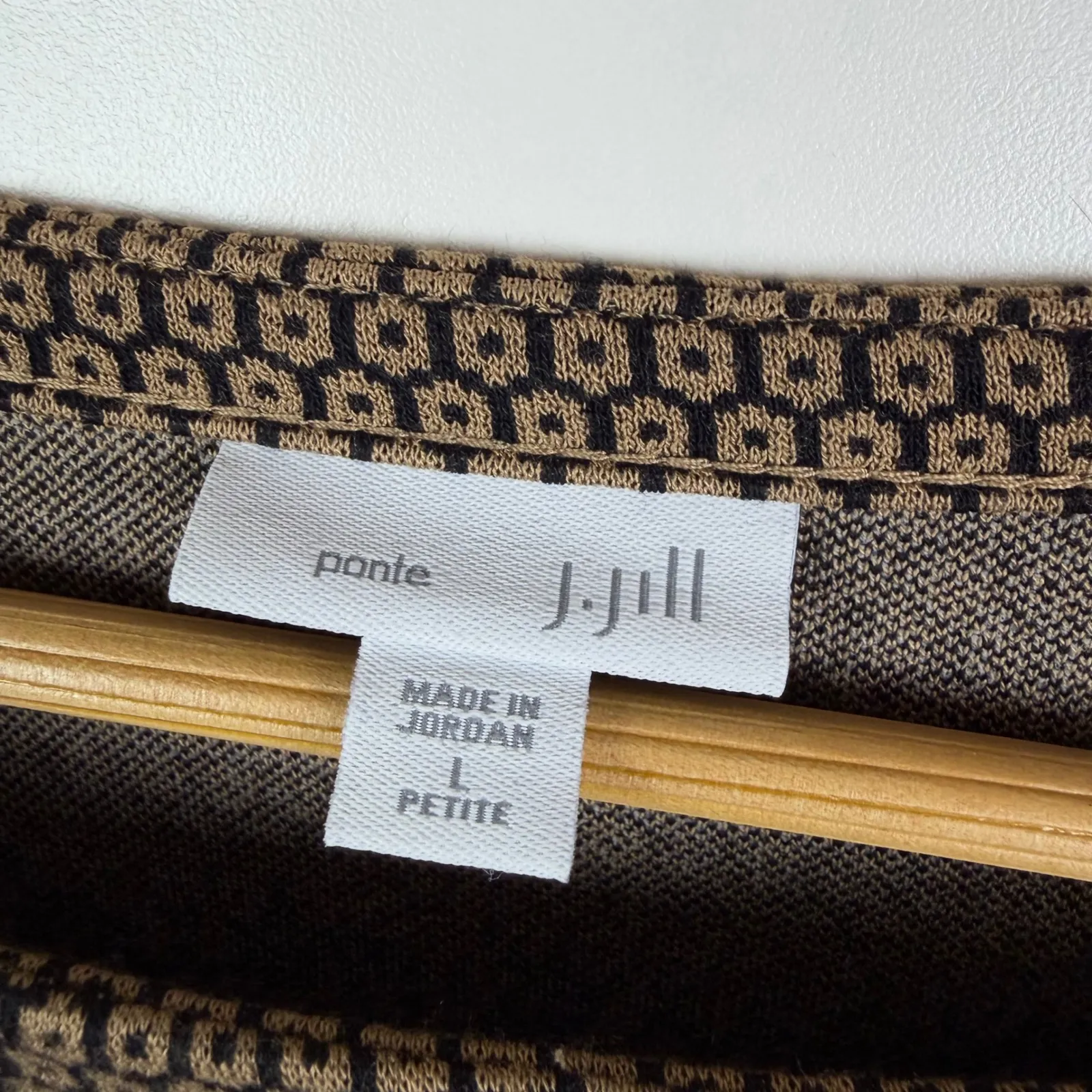 J Jill Ponte Knit Geometric Top Size LP Brown Minimalist Stretch Office Comfy Size L - Image 6