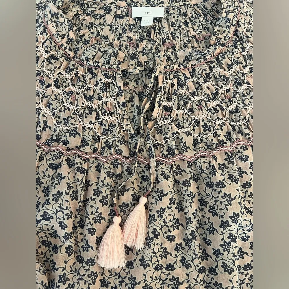 Women’s J Jill Sheer Rose Water Smocked Shirt Blouse Large Petite EUC Pink Size undefined - Image 2