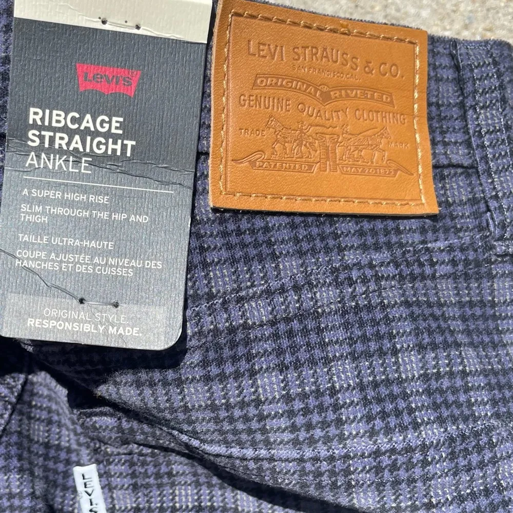 Levi’s Velvet Pants Ribcage Straight Ankle Size 28 High Rise Plaid - Image 3