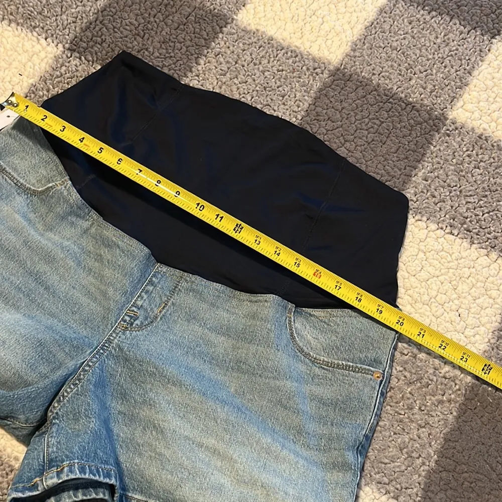 New Isabel Maternity Jean Midi Short Size 16 - Image 9