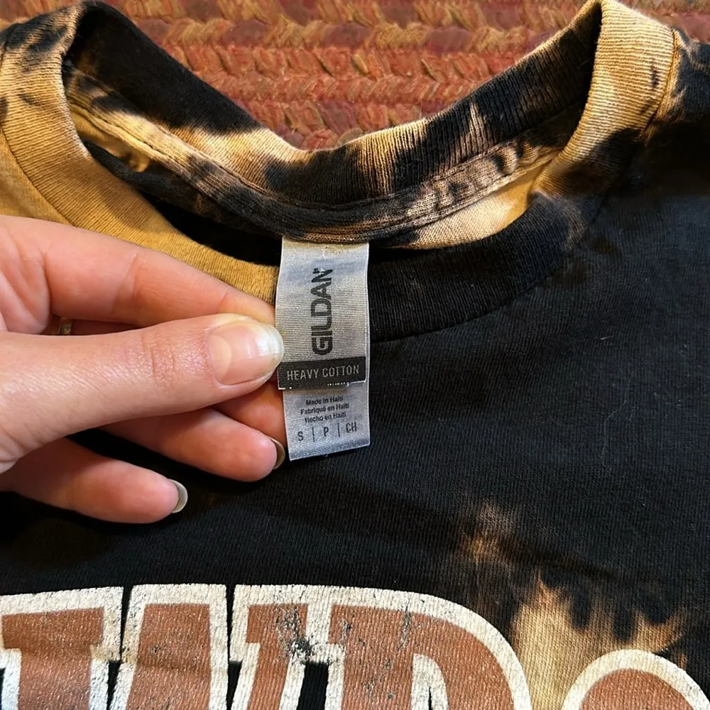 COWBOY & RODEO HORSESHOE WESTERN GRAPHIC BLACK TIE DYE TEE - Image 2