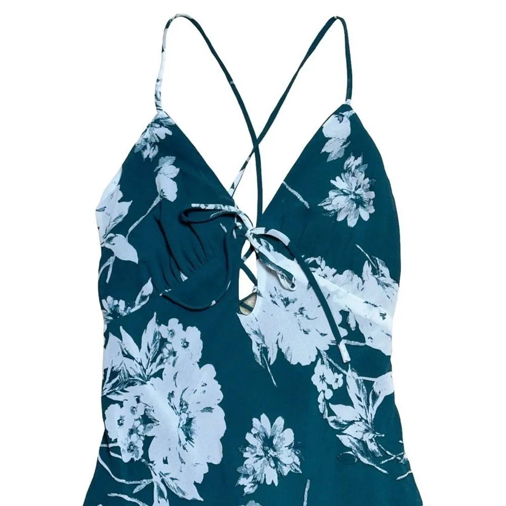 Lulu’s Flirtatious Essence Emerald Green Floral Lace Up Midi Dress US XS - Image 3