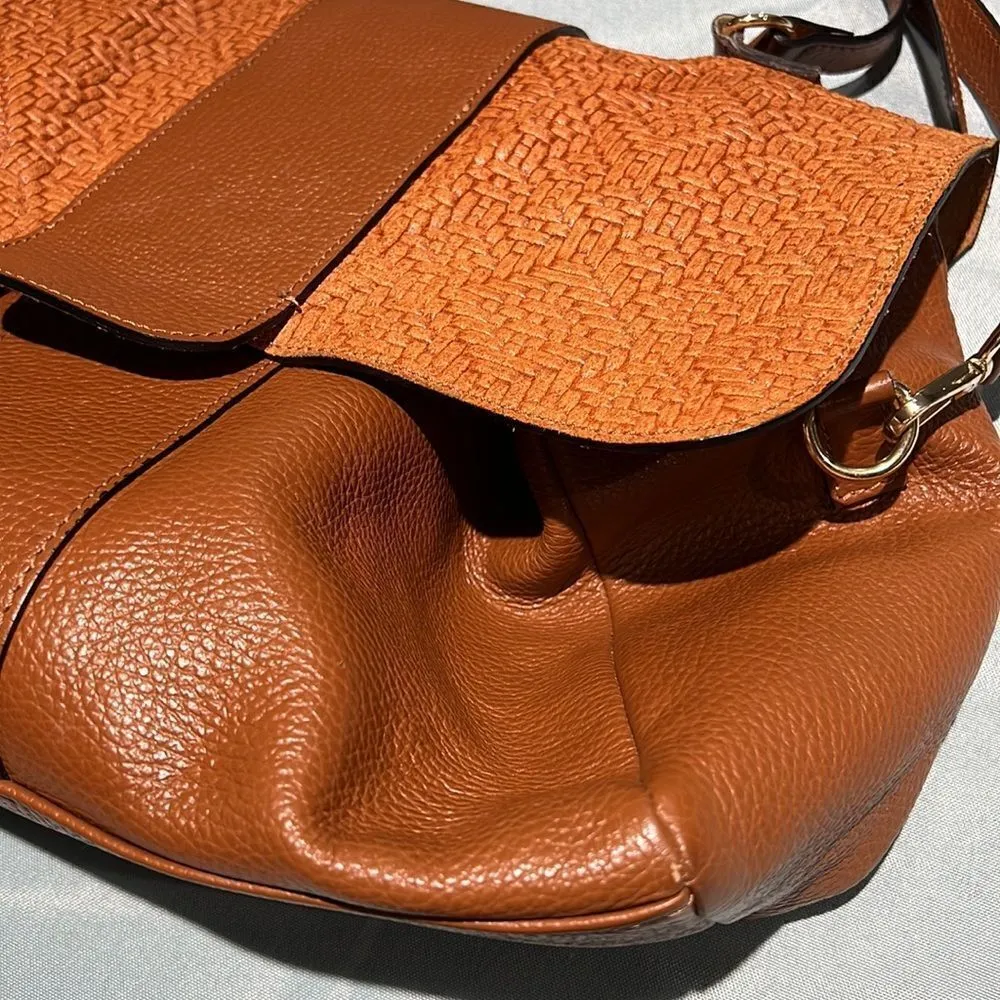 Valentina Fiore Italian Leather Cognac Messenger Slouch Bag Tan - Image 2