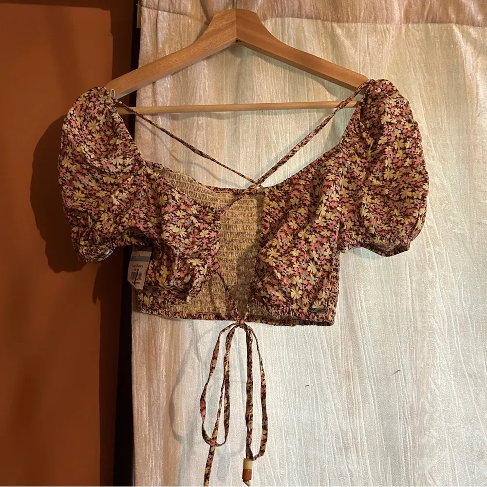 Maaji Radiant Meadow Riley Crop Top Floral Multicolor Yellow Pink Tan NWT Size S - Image 5