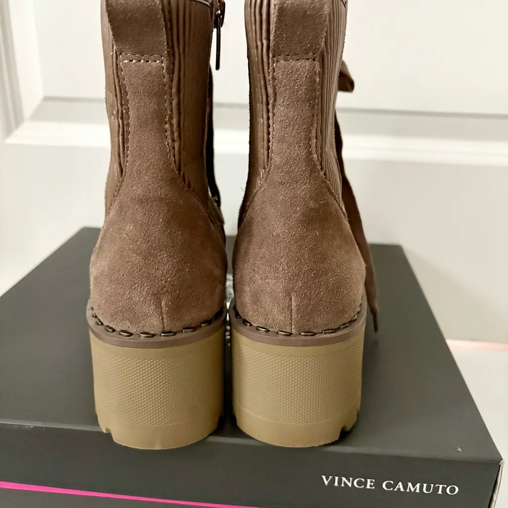 VINCE CAMUTO Mabrela Taupe Suede Urban Lace Up Chunky Platform Combat Boots 8 - Image 5