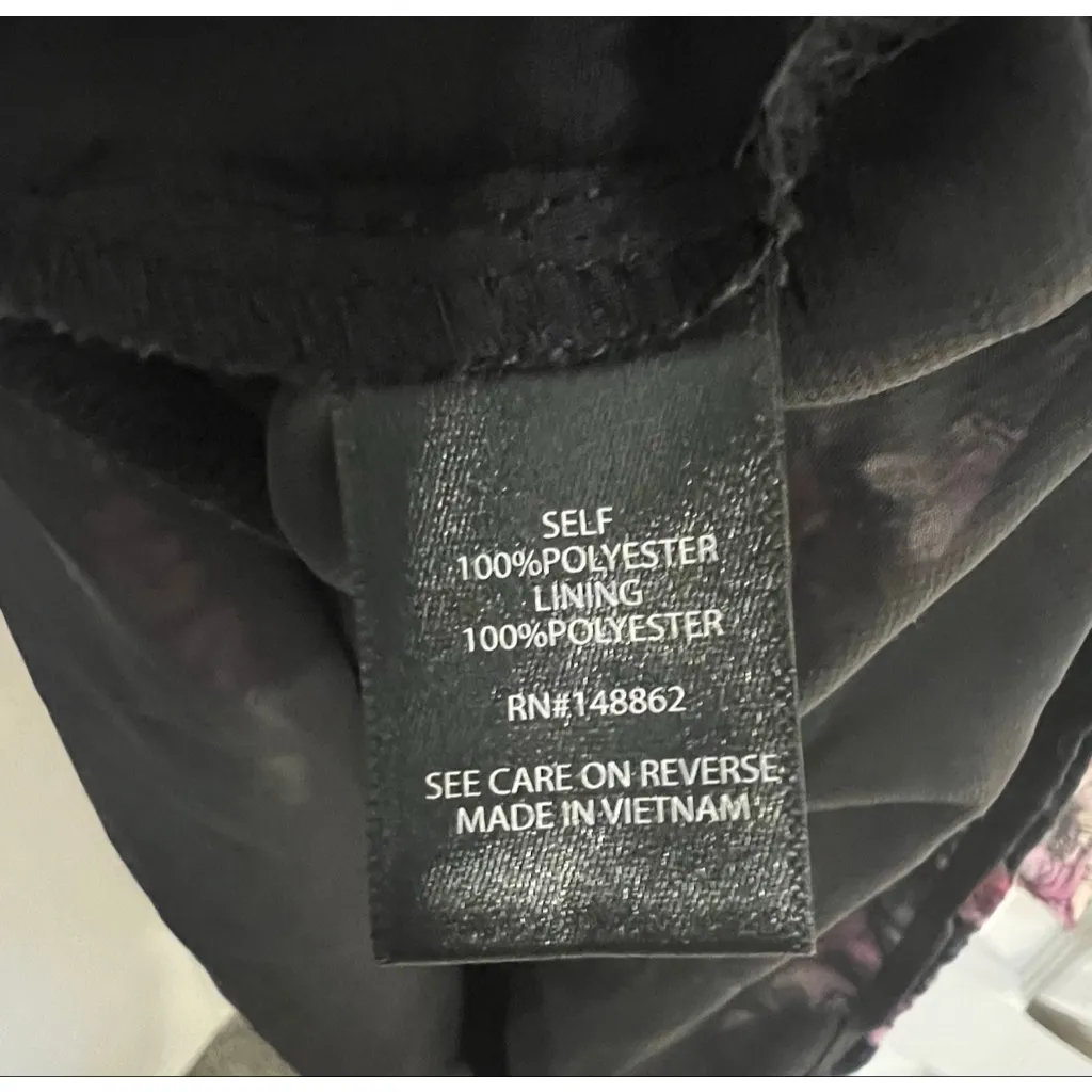 Torrid Black Floral Pattern Cold Shoulder Short Sleeve Loose Fit Blouse - Image 5