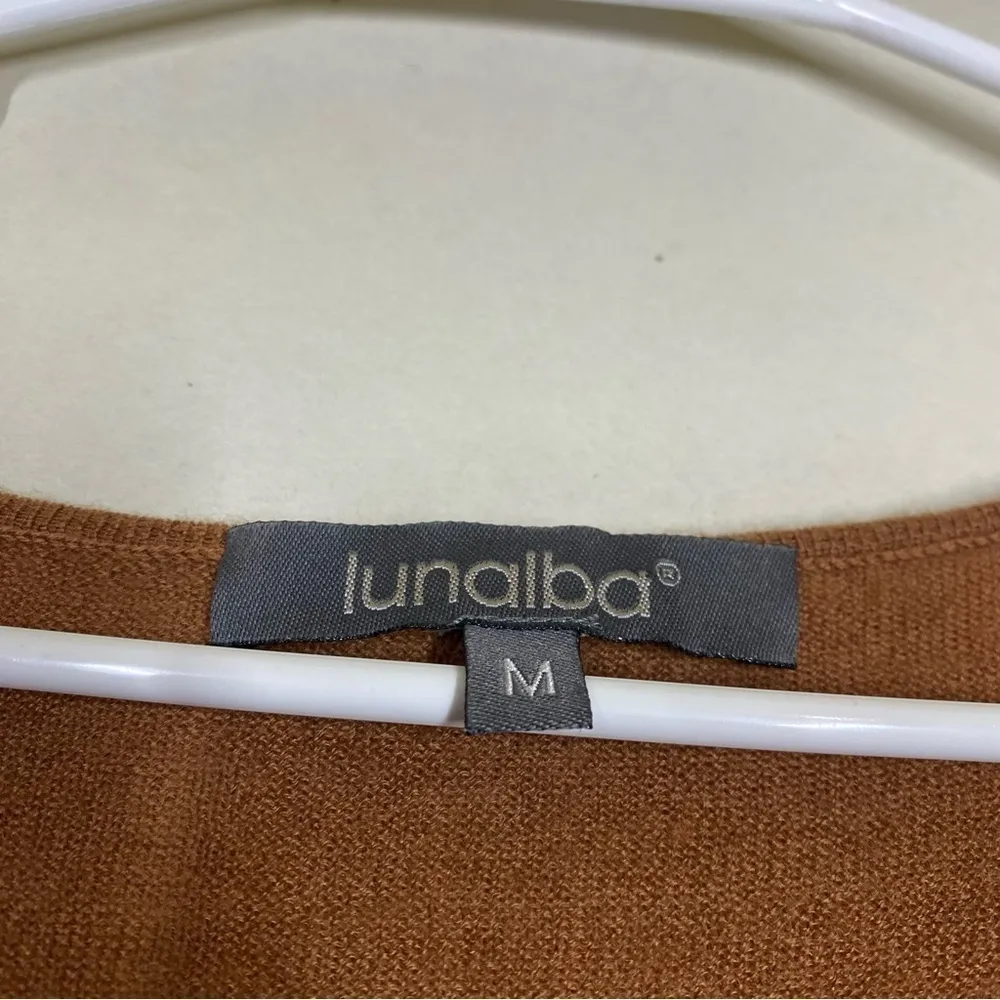 NWOT Revolve Lunalba 100% Cashmere Sweater Size Medium - Image 7