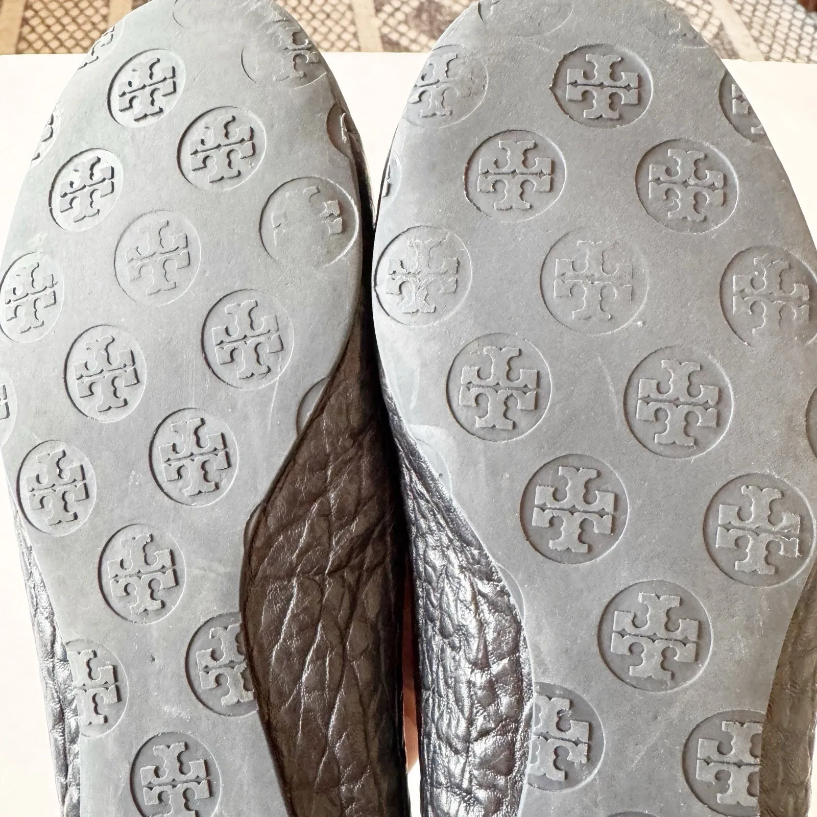 Tory Burch Reva Ballet Flat Matte Black Croc Embossed Leather Logo Size 8 Womens - Image 11