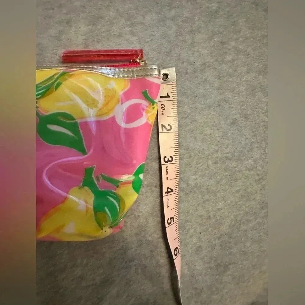 Lilly Pulitzer for estée lauder lemon pink preppy make up travel toiletries bag - Image 6