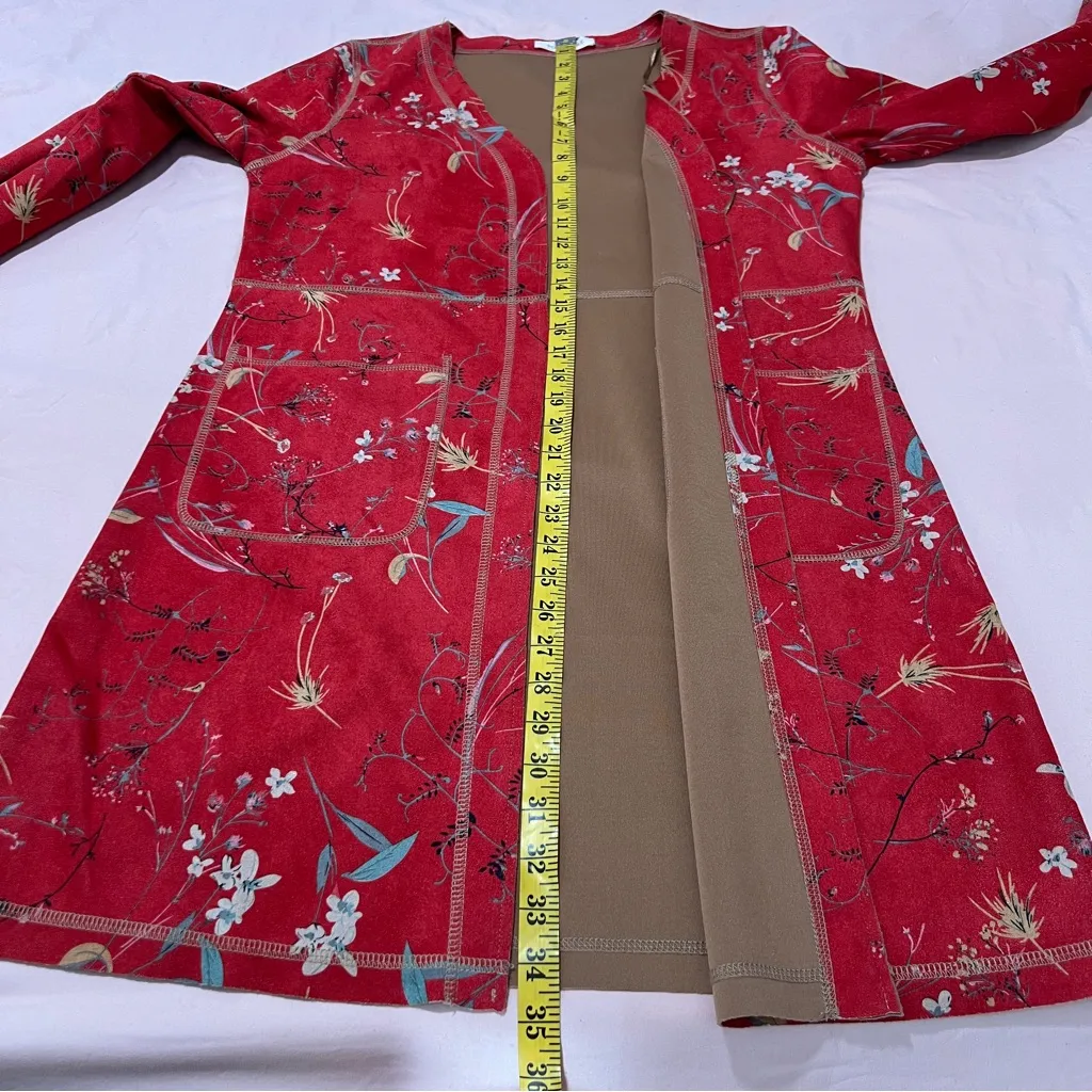 Solitaire Floral Print Faux Suede Cropped Flare‎ Sleeve Long Line Kimono Jacket - Image 14