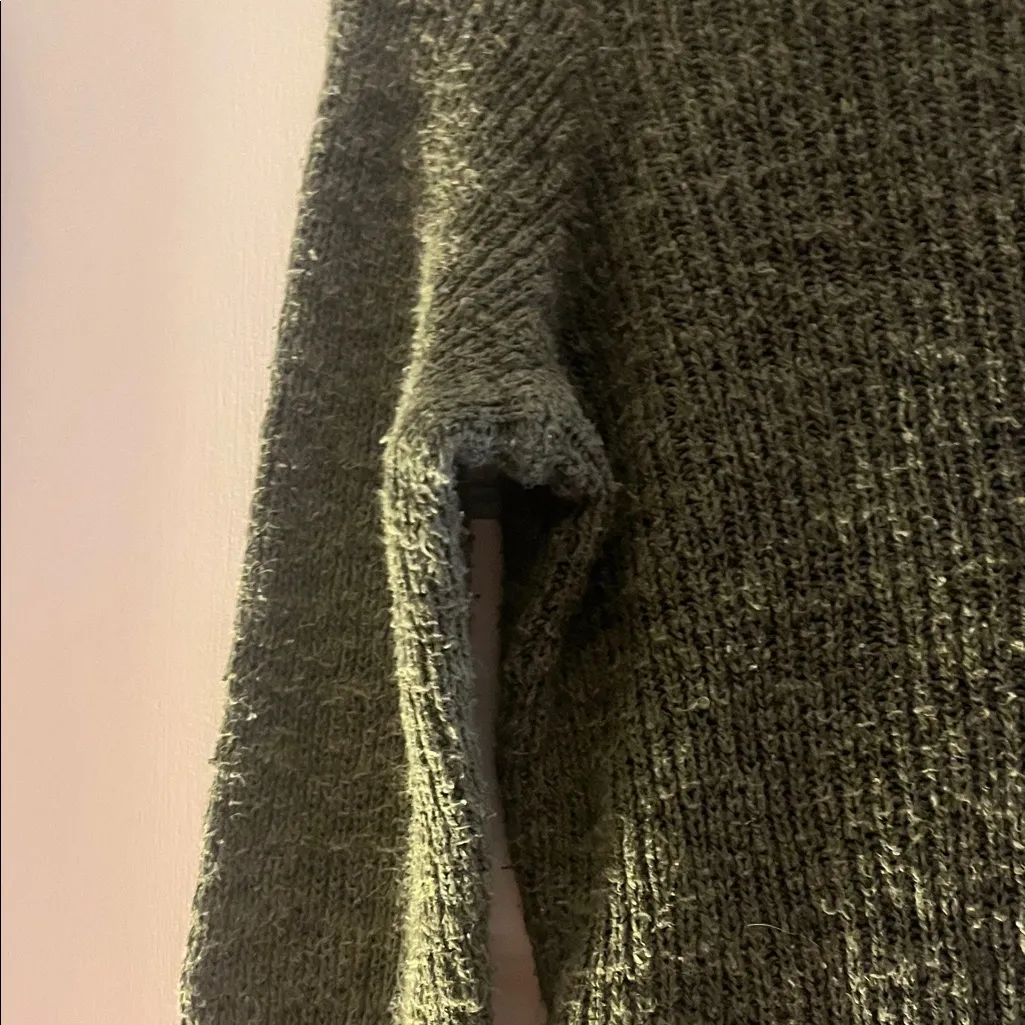 Hollister Olive Sweater with Lace Trim - Image 4