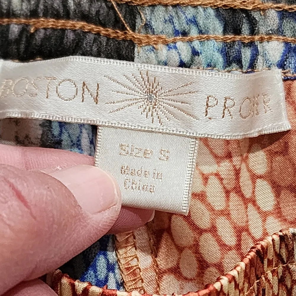 Boston Proper Orange Turquoise Reptile Satin Joggers Size Small - Image 7