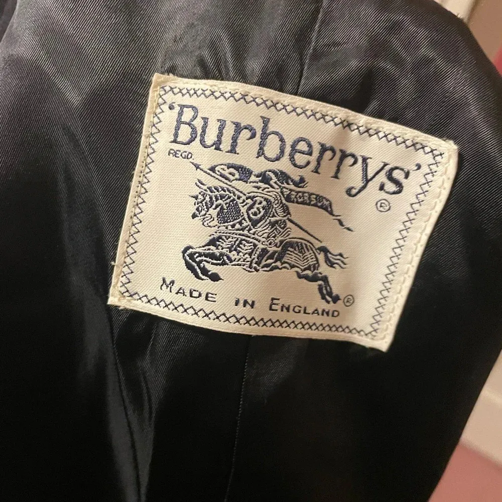 BURBERRY VINTAGE NAVY BLUE HEAVYWEIGHT WOOL COAT - Image 3