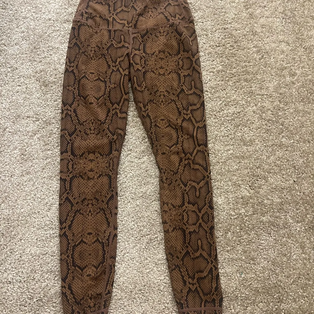 VARLEY‎ Luna 25 legging burnt snake small $110 - Image 7