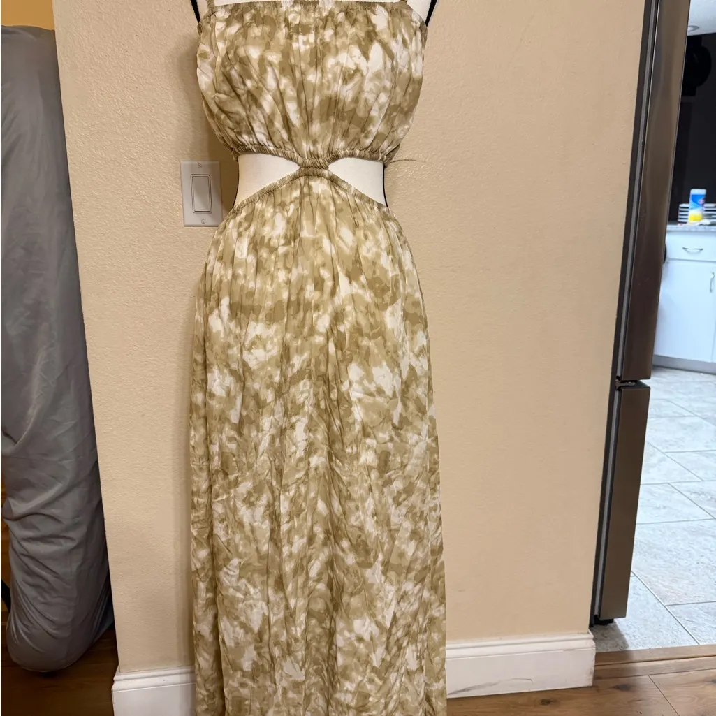 Faithfull the Brand Celina midi dress in the Roos Tie Dye Stone print - Image 5