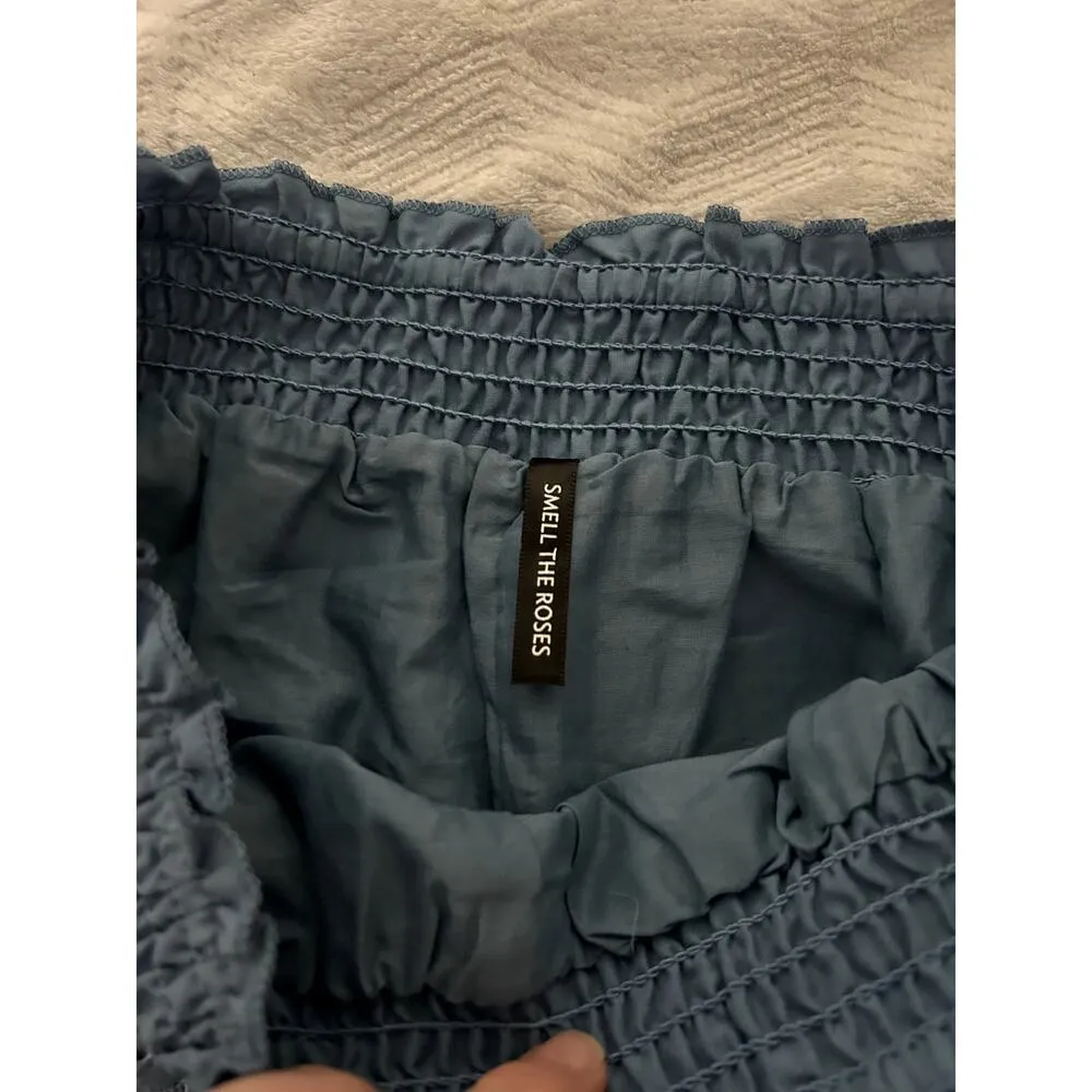 Smell the Roses Blue Embroidered Shorts Size Large Floral - Image 4