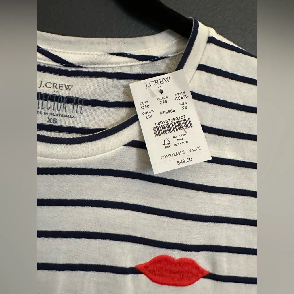 NWT J. Crew Women’s Lips striped graphic Collector Tee - XS - Navy and White - Image 6
