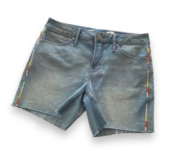 Seven7 Weekend Icy Blue Raw Hem Strechy Embroidered Sides Denim Shorts Size 4 - Image 1