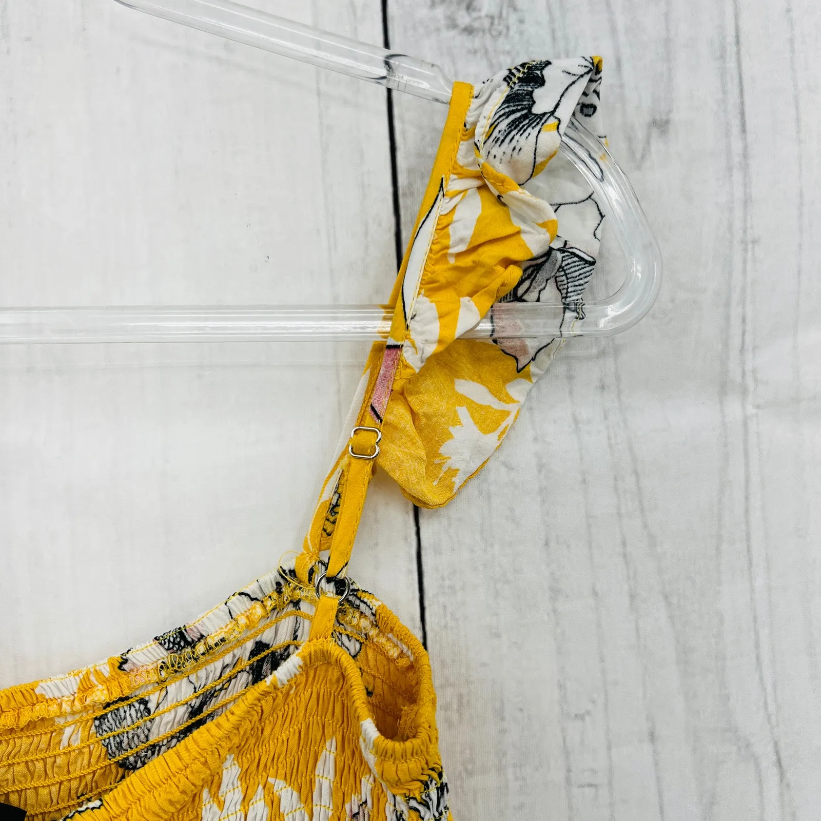 Lulus Yellow Floral Smocked Crop Top stretchy ruffle straps sz Medium - Image 5