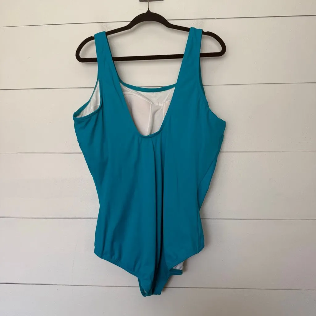 Lands End Women’s 24WL Blue One Piece Swim Beach Pool Ocean Plus Size Size 24 - Image 3