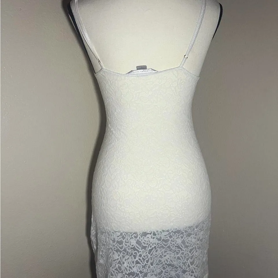 Vintage 2000s Victoria’s secret Elegant White Lace Slip Dress - Image 5