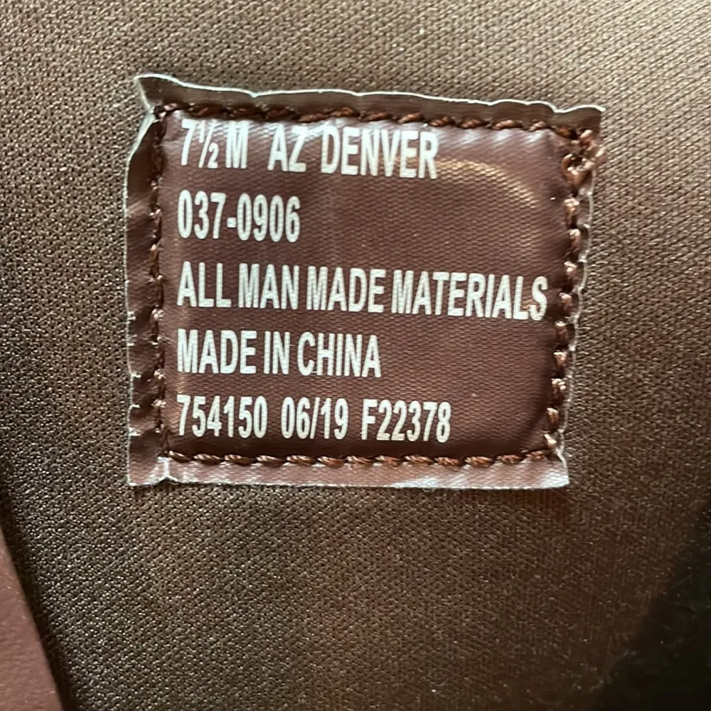 Arizona brown boots women’s size 7 1/2 - Image 3