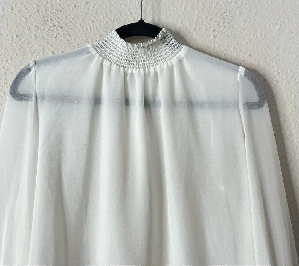 Aritzia Wilfred Valencia Blouse in White Size S Long Sleeve Chiffon - Image 4