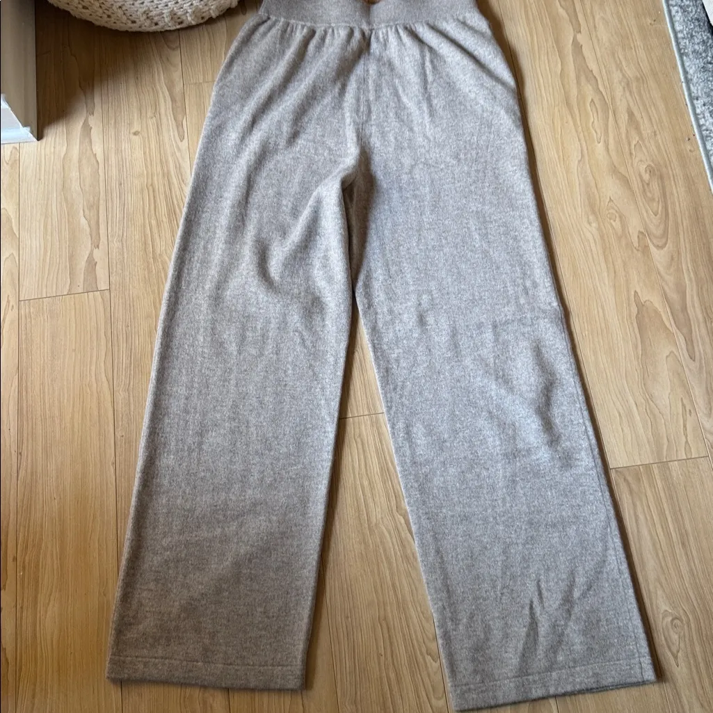 Women's Gray Knit Pants Size 6 - Image 4