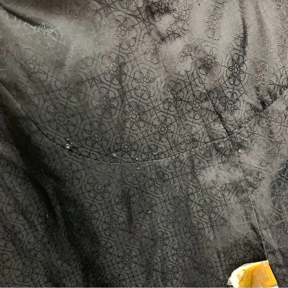 Elie Tahari Long Black Puffer Jacket - Image 15