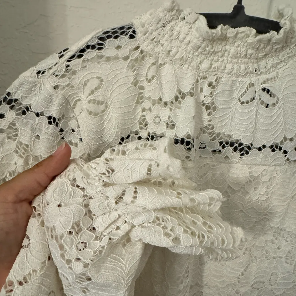 ADRIANNA PAPELL KNIT LACE TOP
BLOUSE -Sz Small - RUCHED NECK FLOWER
PRINT IVORY - Image 4