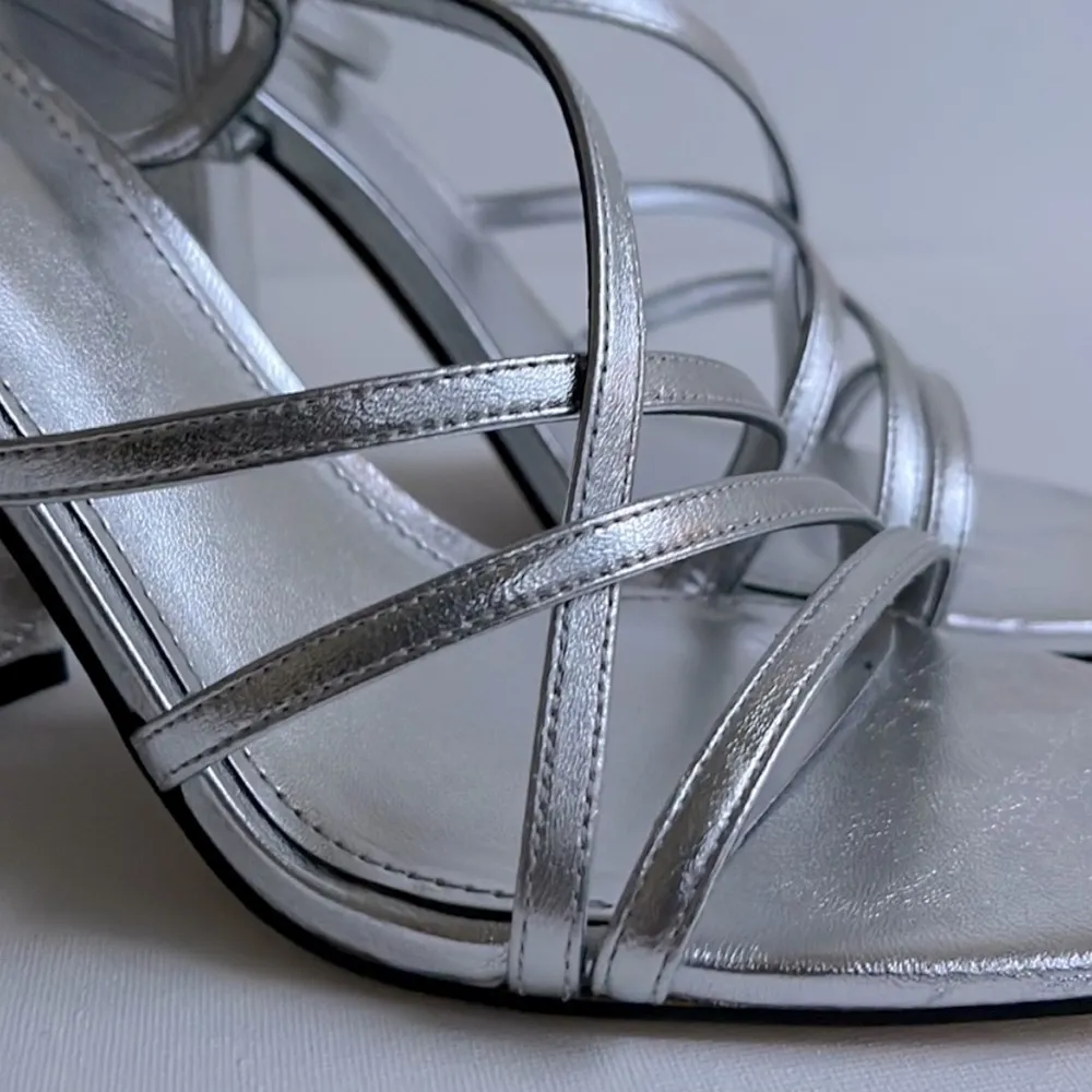 Marc Fisher Edalyn Ankle Strap Sandal Block Heel Women's Size 8.5 in Silver NEW! - Image 8
