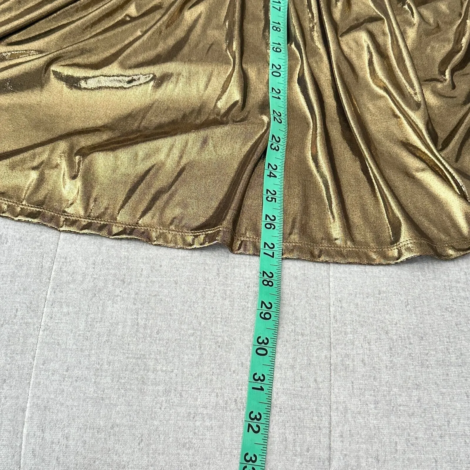 Torrid Top Liquid Shine Peplum‎ Blouse Sz 18/20 Gold Metallic Party New - Image 11