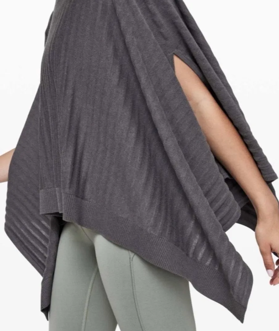 Lululemon Forward Flow Poncho Heathered Moonwalk - Image 4