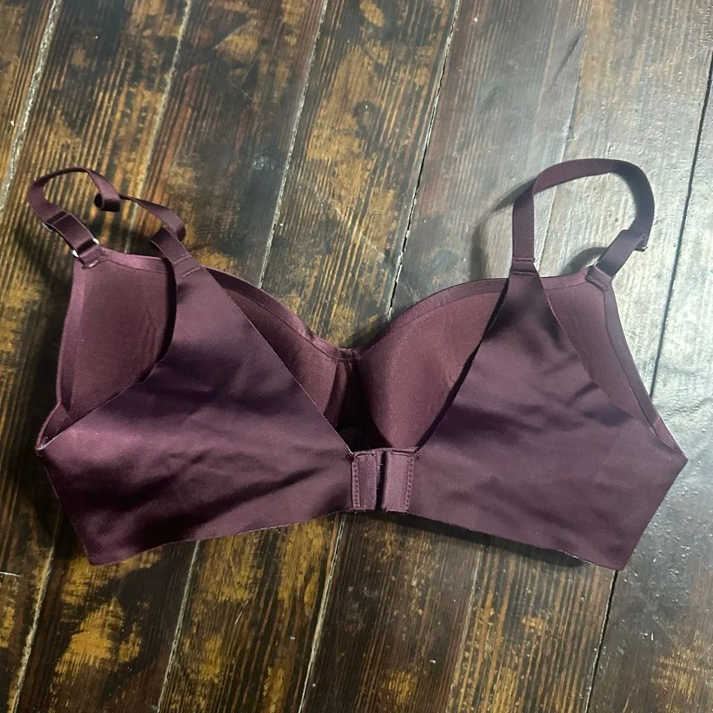 Soma vanishing back wireless 34A maroon comfortable bra - Image 2