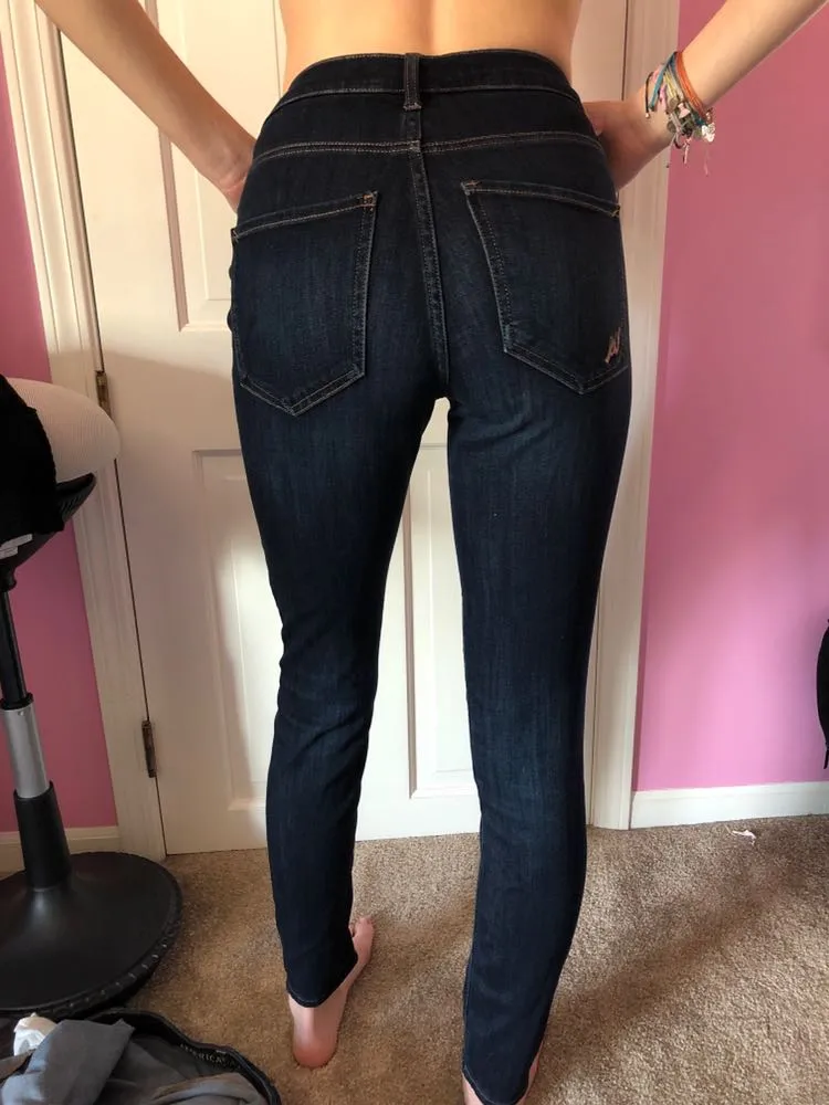 Jeans - Image 2