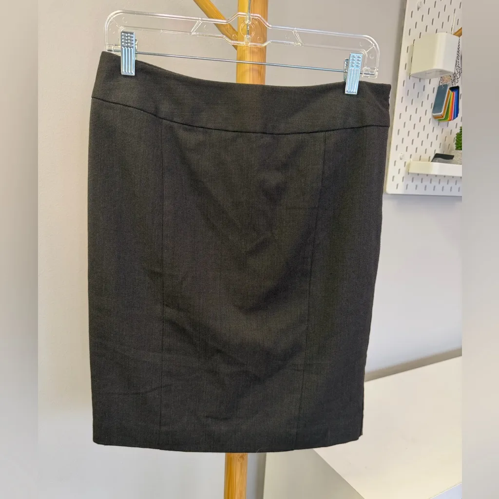 Kenneth Cole New York Black small plaid Pencil Skirt Size 2 - Image 2