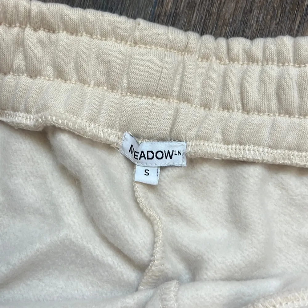 Meadow Cream Sweats - Image 4