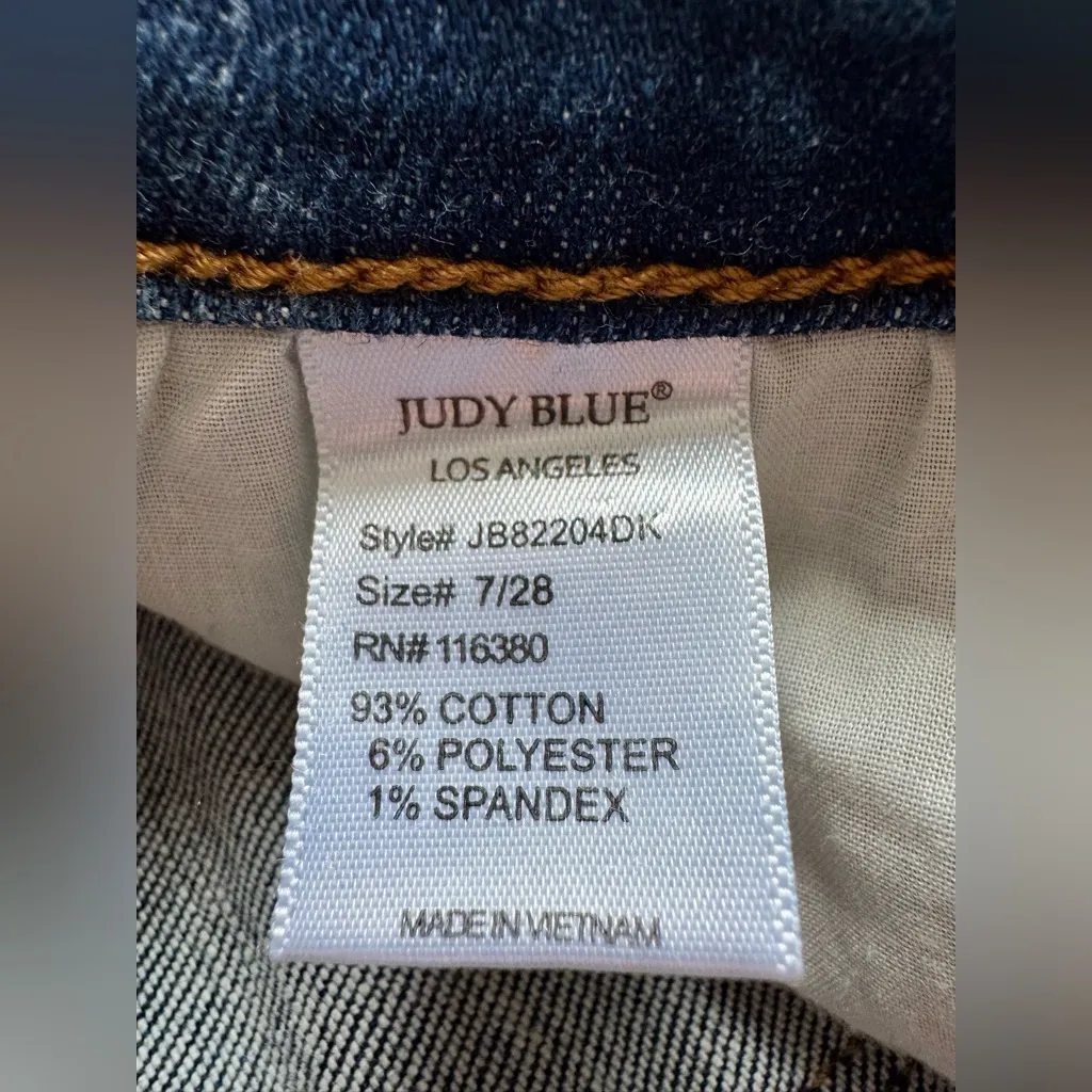 Judy Blue Women's Walk This City Slim Fit Distressed Ankle Jeans Size 7/28 - Image 13