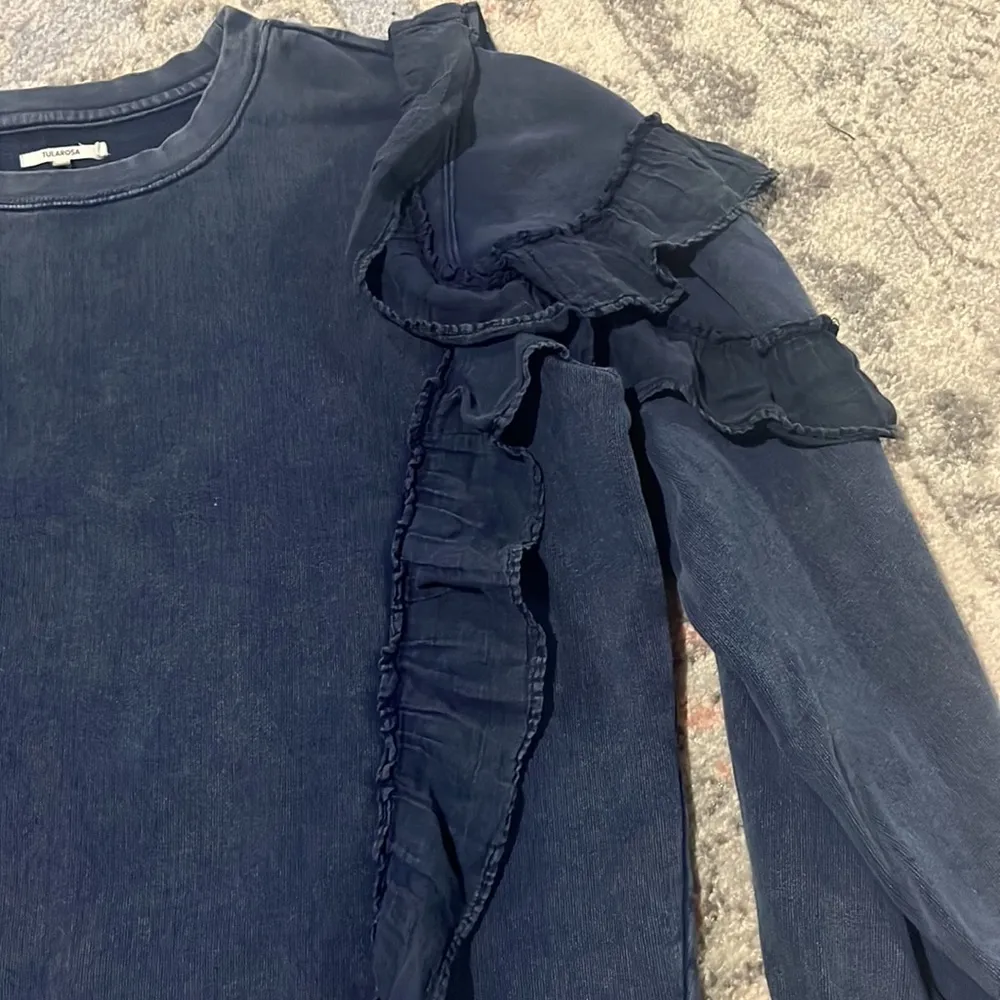 TULAROSA Cat Ruffle Sweatshirt Navy Blue - Image 4