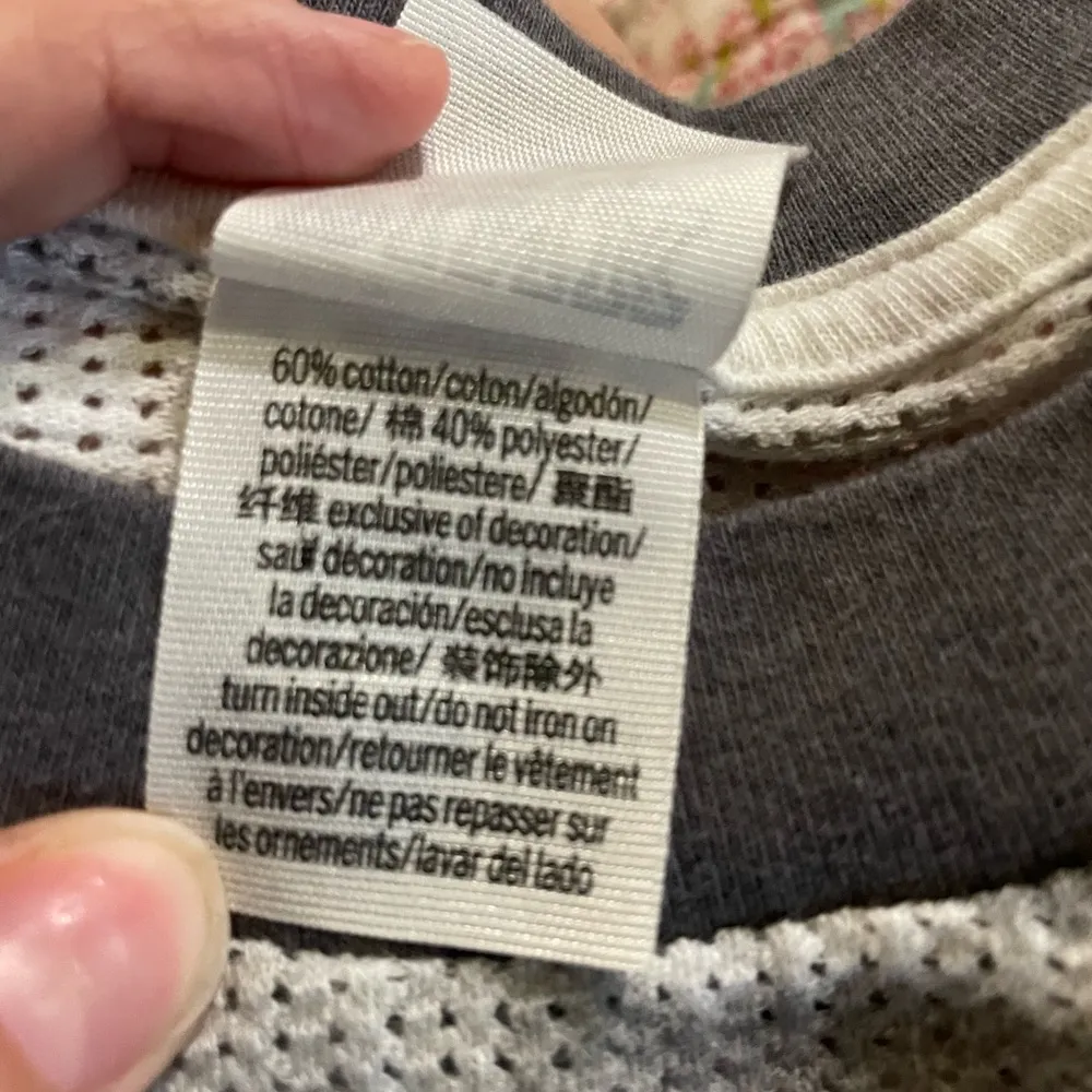 PINK Victoria's Secret Gray Tie Dye Mesh Top - Image 4