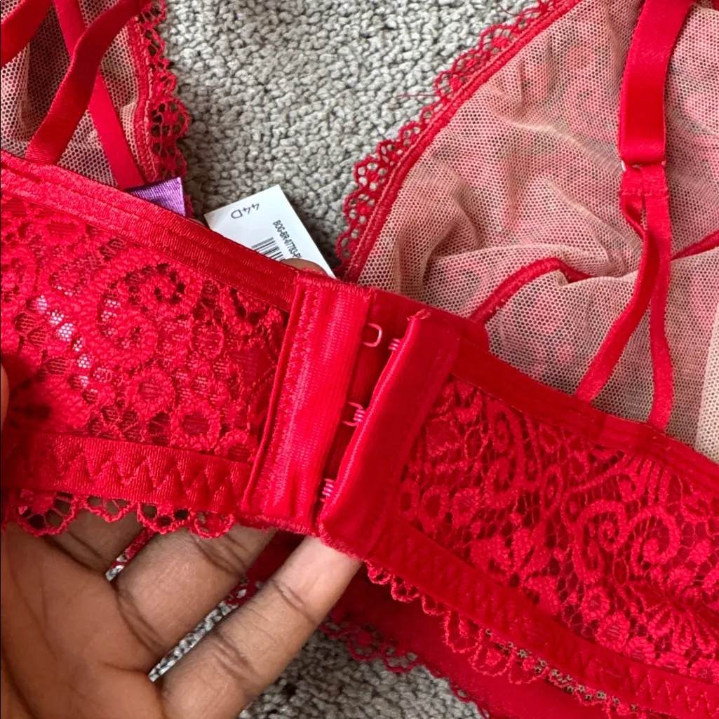 Adore Me Red Underwire Bra SIZE 42D - Image 5