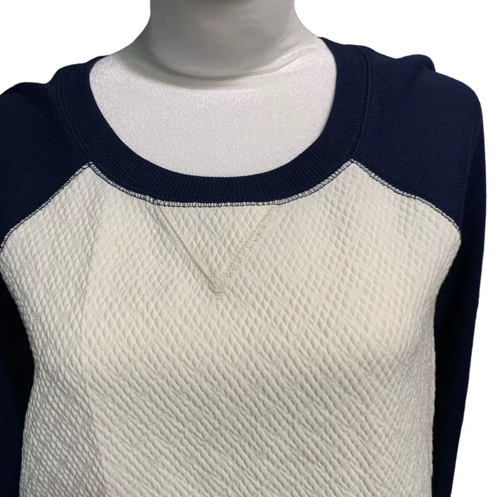 Halogen NORDSTROM  Cream Cloud Two Toned Sweatshirt - Small - Image 2