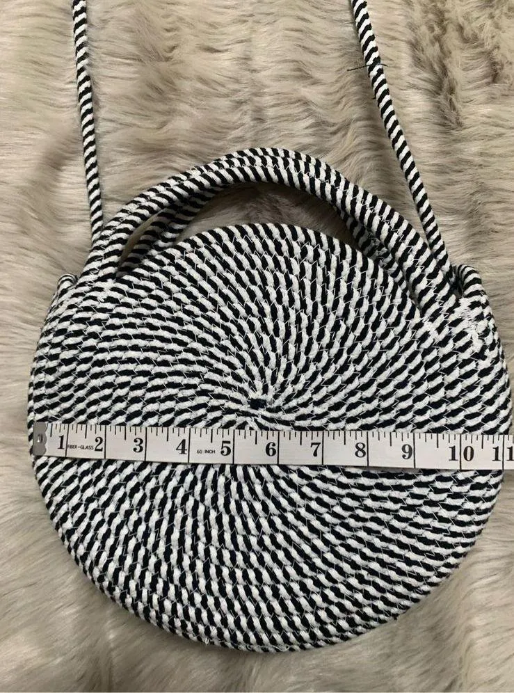 Bon Voyage Black & White Swirl Circular Crossbody Bag - Image 7