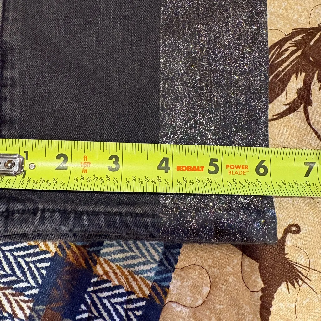 7 For All Mankind jeans with a metallic side stripe skinny jeans women’s 32 - Image 12