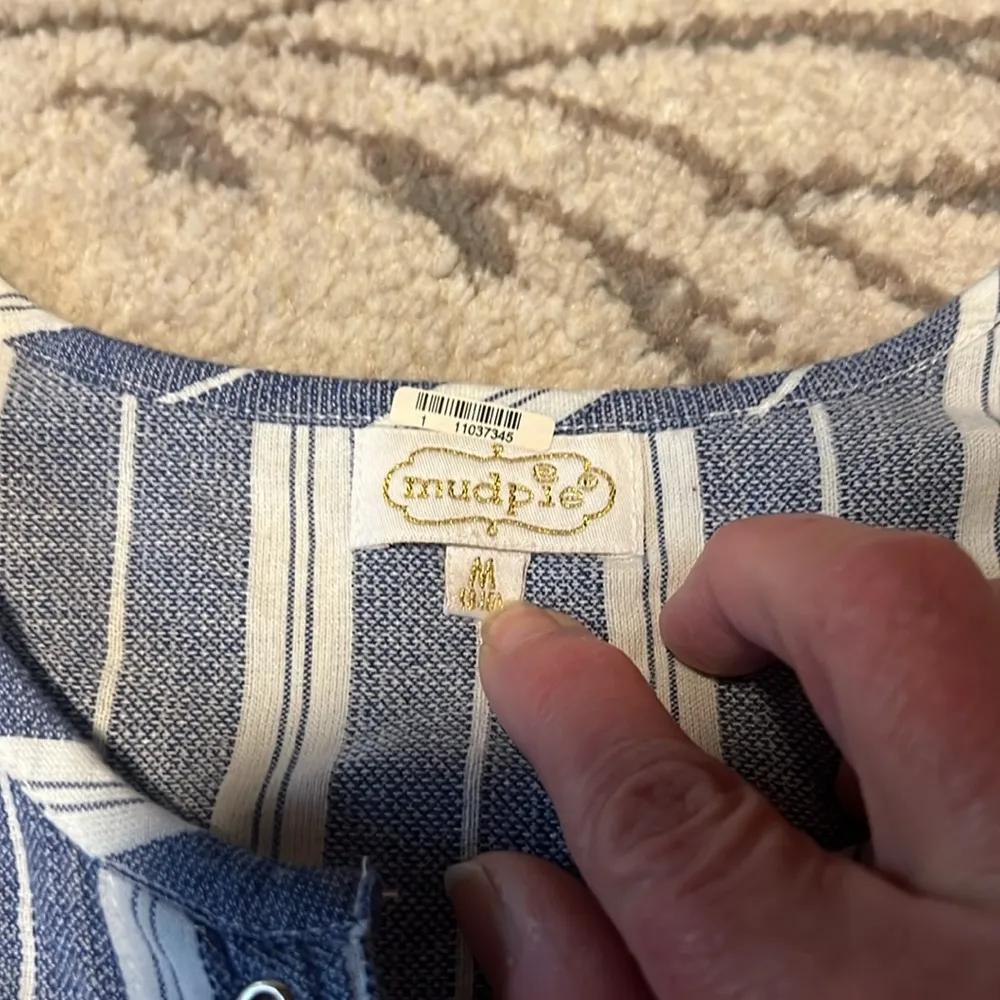 Mud pie swim suit coverup. Size medium. Excellent condition. Blue white striped - Image 3