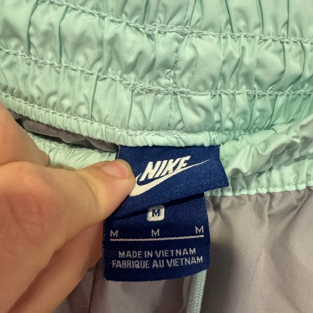 Nike Grey and blue  shorts - Image 3