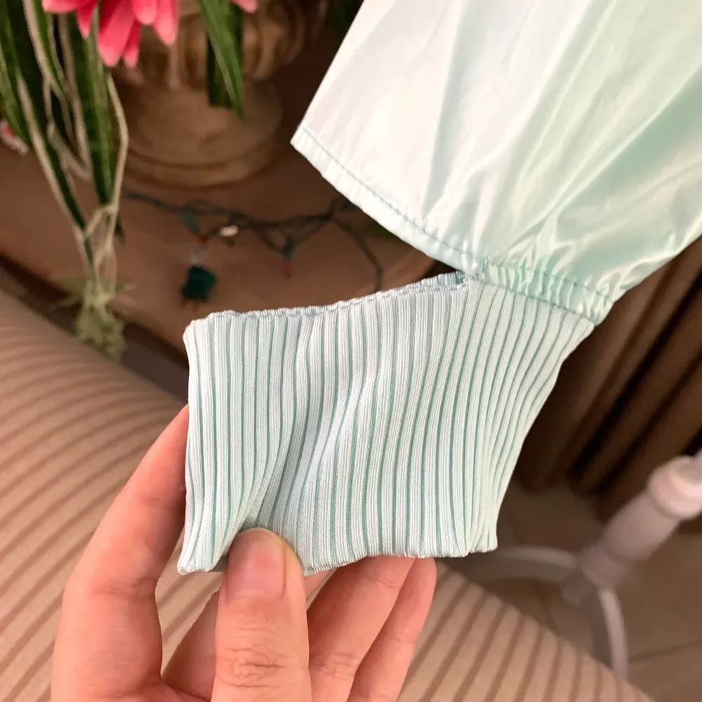 3/$15 Koral Ribbed Windbreaker Pullover in Light Aqua - Image 6